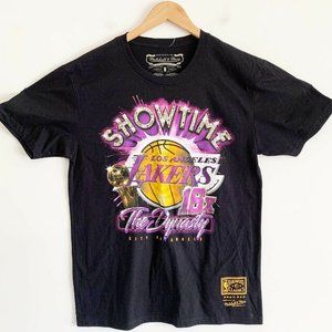 Los Angeles Lakers Dynasty Black Tee Shirt Medium